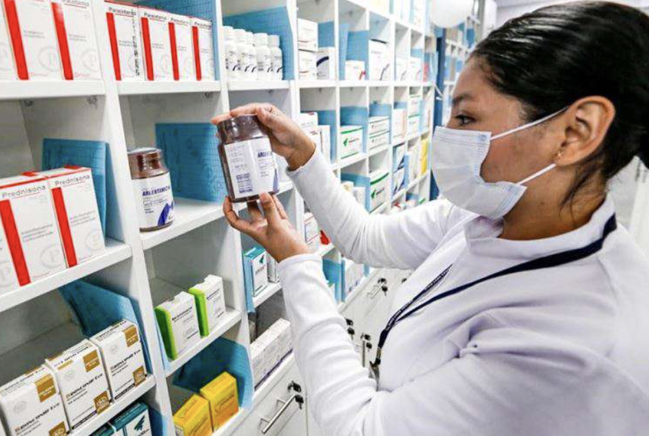 ACUERDAN GOBIERNO Y FARMACÉUTICAS COMPRAS DE MEDICAMENTOS SIN CORRUPCIÓN